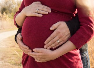 Proud to be Mom HD Wallpapers