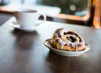 Cinnamon Bun HD Wallpaper