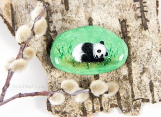 This Artists Paints Miniatures on Stones and Other Surfaces