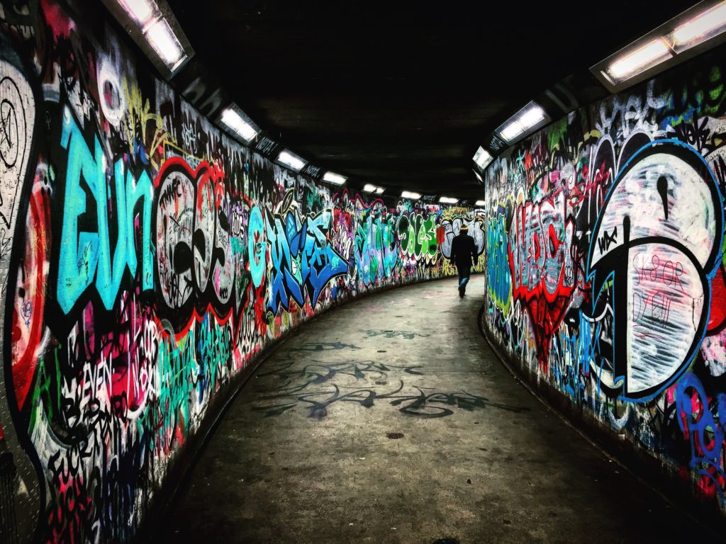 Image showcasing Image result for Graffiti free apartment decor inspiration