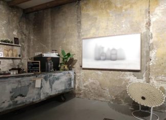 Artist Combines Painting and Photography To Create Incredible Artworks