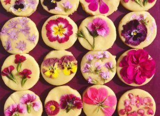 A Feast For the Eyes: Loria Stern’s Flower Pressed Cookies