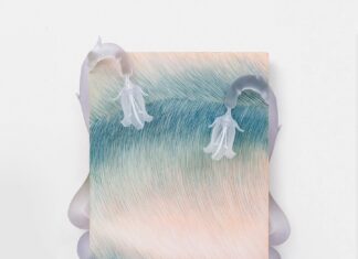 Artist Combines Painting and Sculpture to Produce Astonishing Artworks