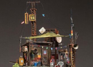 Artist Creates Miniatures Inspired by Dystopian Future