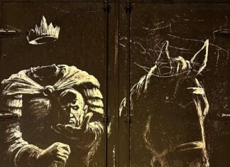 This Talented Artist Creates Awesome Artworks on Dirty Cars
