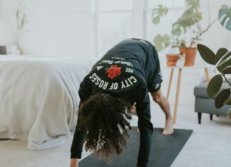 3 Viral Fitness Channels with Over 10 Million Subscribers You Should Now About At-home workout